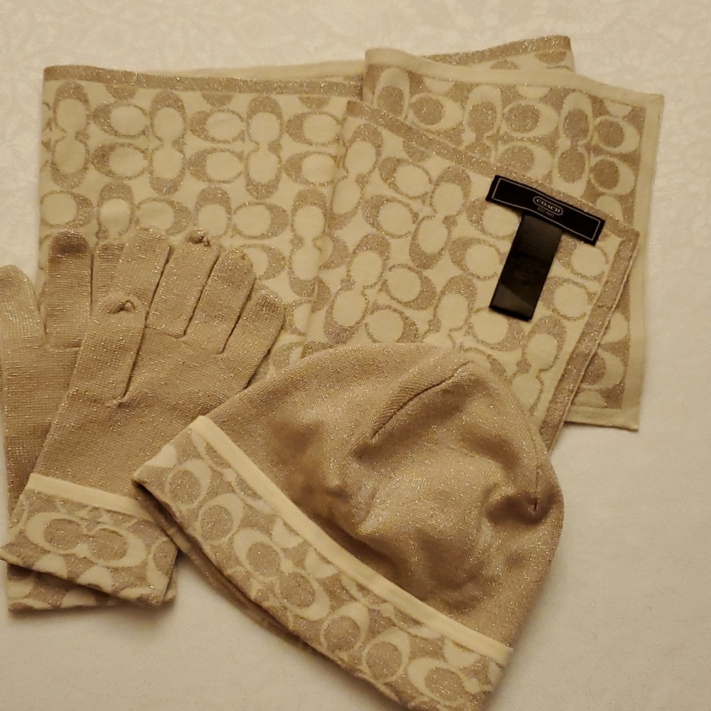 Coach hat,scarf & gloves set in cream & beige colour with shiney "silver" thread
